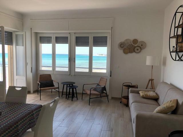 Viva Vista Mare Trilo Primo Piano Apartment Porto Cesareo Bagian luar foto